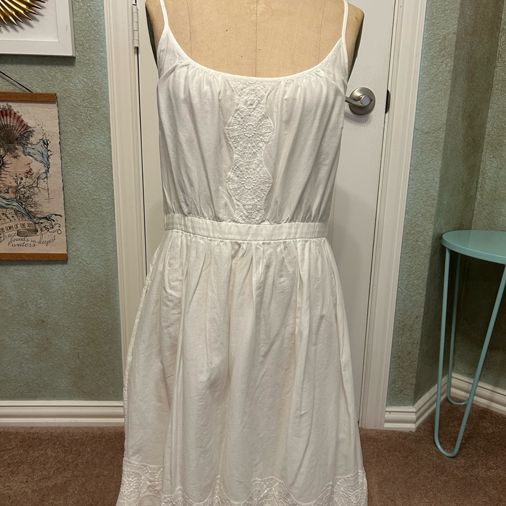 GAP White Embroidered Spaghetti Strap Dress NWT